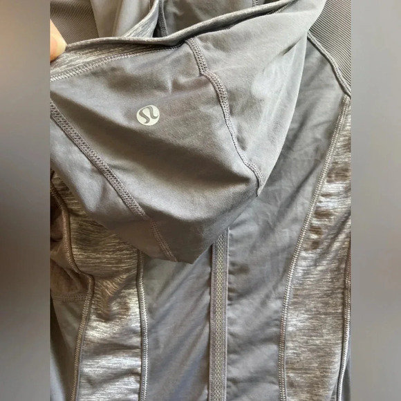 Lululemon Athletica  Run For Your Life hoodie pullover Sz 4 - Picture 6 of 11